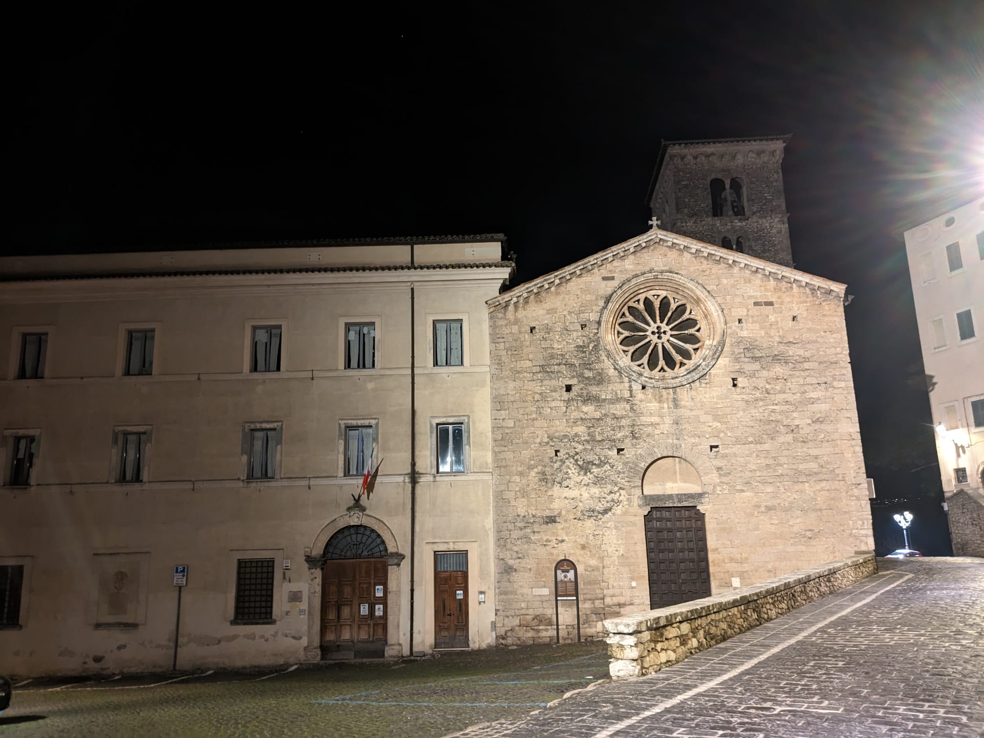 sanfrancesco piazza parte convento