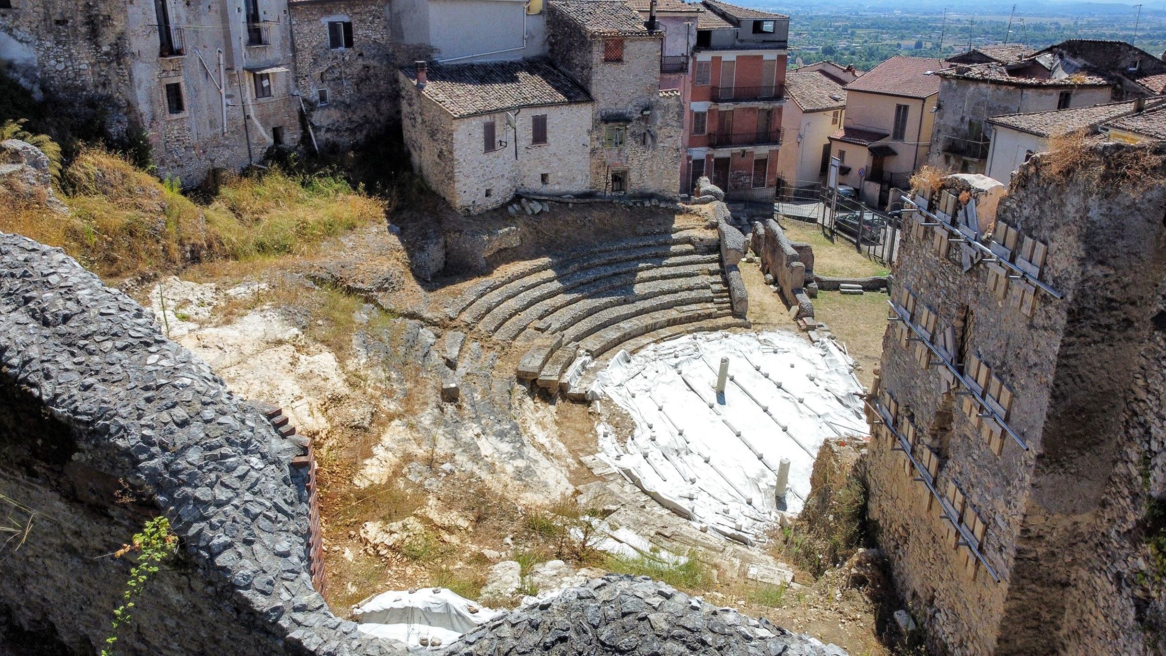 teatro romano alto drone